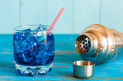 无酒精饮料 健康新选择与市场趋势